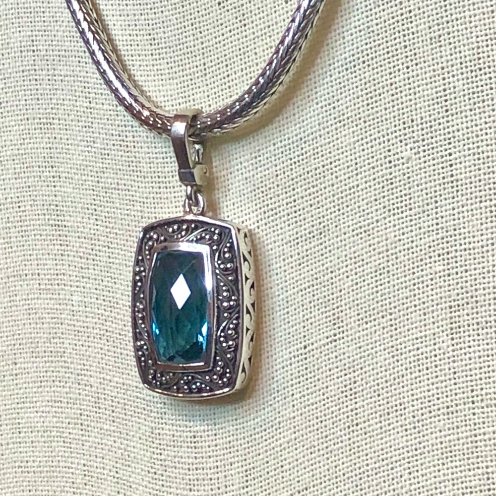 LOIS HILL Sterling Silver London Blue Topaz Faceted Pendant on Foxtail Chain